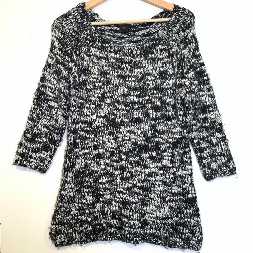 Ann Taylor Black White Knit Wool Sweater Size Medium